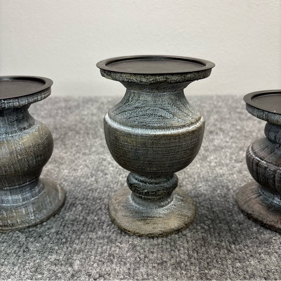 PartyLite Modern Rustic Pillar Holders Set of 3 Gray Wood Finish P9053 with Box - Picture 4 of 15